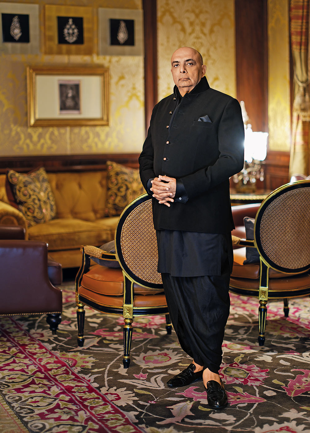 Tarun Tahiliani, Tarun Tahiliani outlook luxe cover, Tarun Tahiliani ace couturier, Tarun Tahiliani designer, Tarun Tahiliani womenswear, Tarun Tahiliani menswear, Tarun Tahiliani legend, Tarun Tahiliani designs