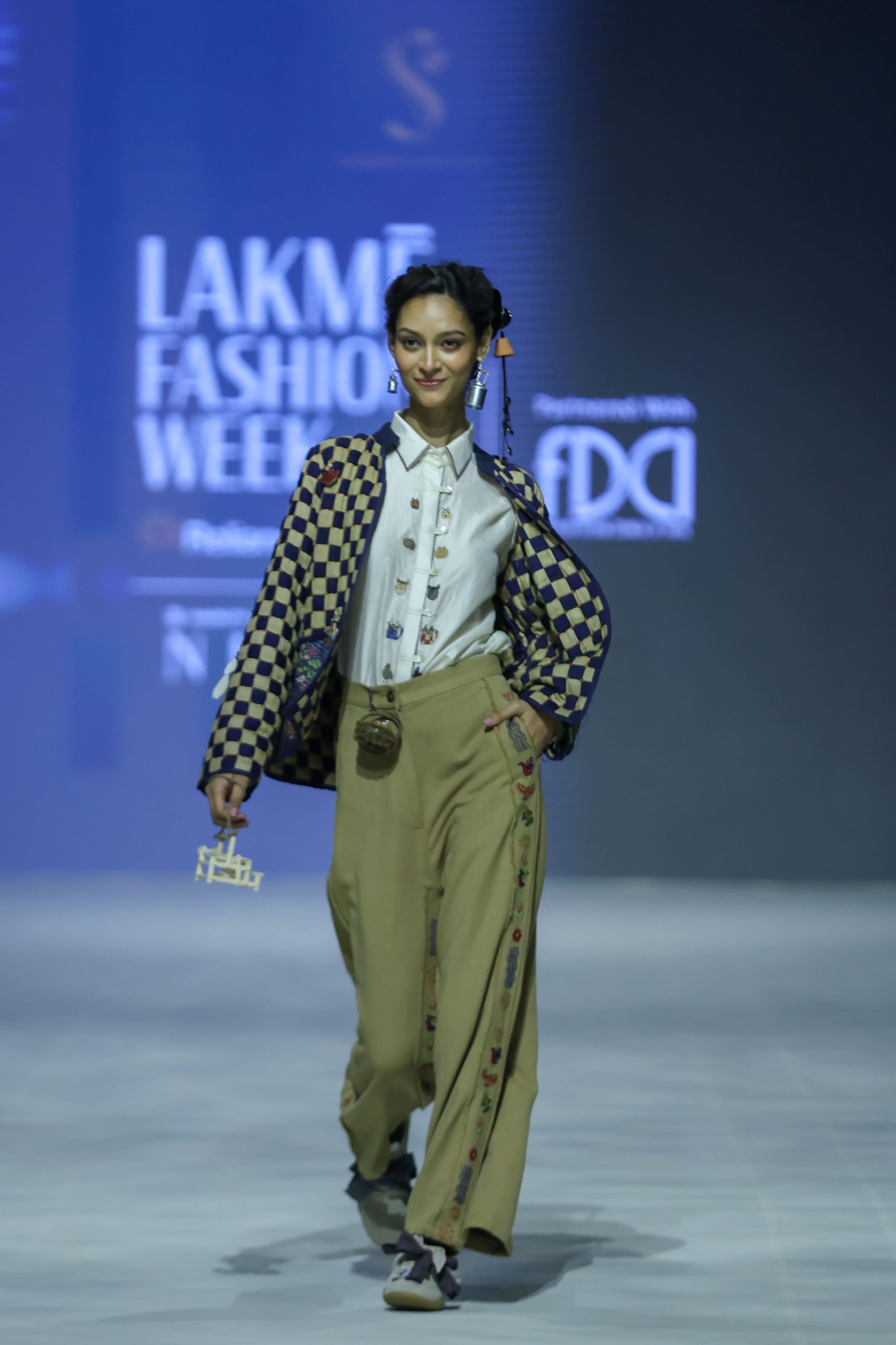 Indian youngster looking cool in Khadi