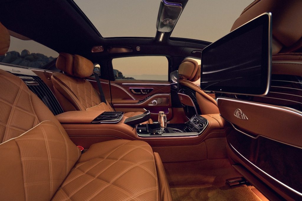here are luxury cars, and then there is the Mercedes-Maybach S-Class, which appears to have looked at the concept of comfort