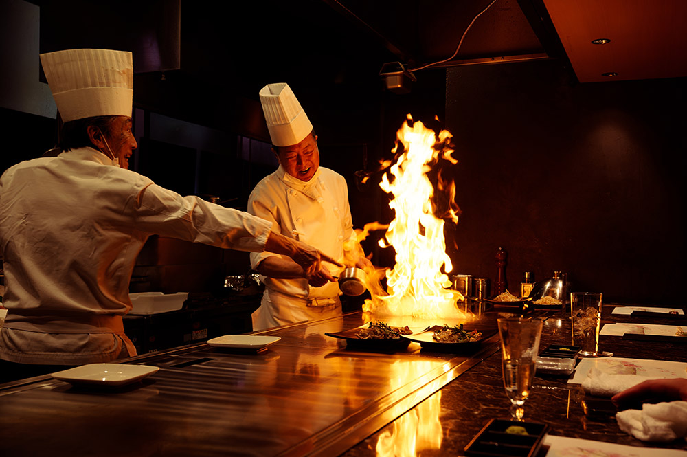 what is izayaki japanese,japanese speakeasy,japanese food boom,rise of japanese food delhi ncr,japan food