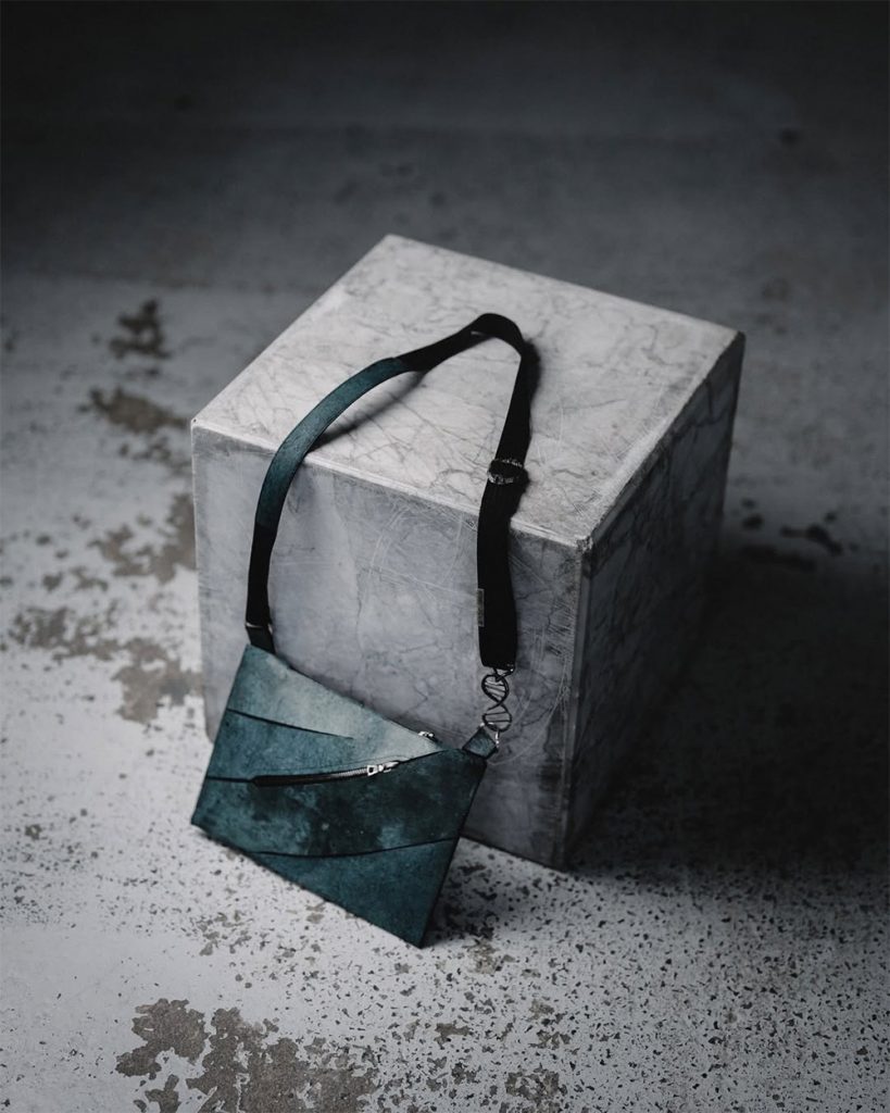 T-Rex Leather Handbag, luxury rare handbag auctionT-Rex handbag price prehistoric leather bag fossil leather products