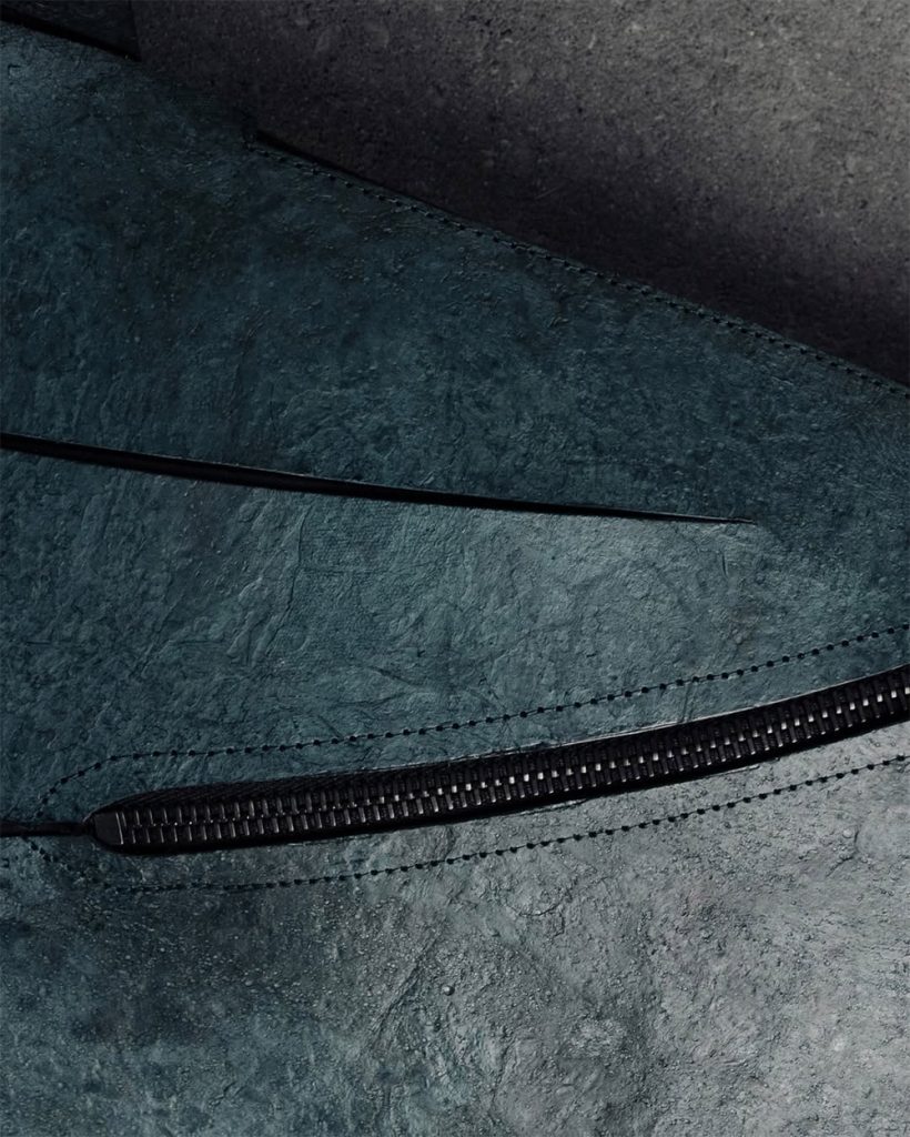 T-Rex leatherT-Rex leather handbag dinosaur leather bag luxury rare handbag auction