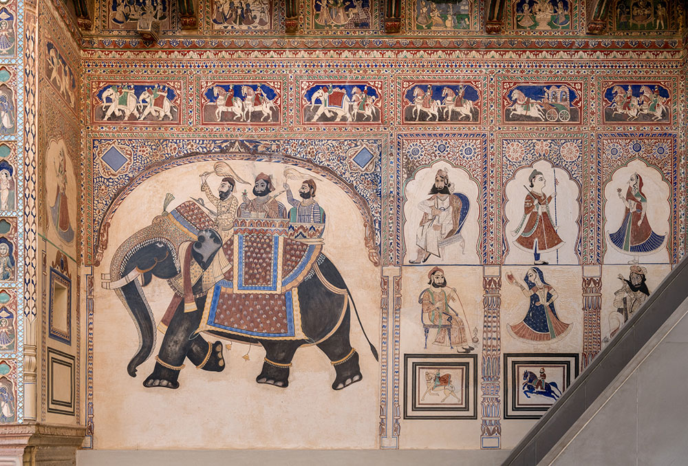 Fresco art at Gulab Haveli