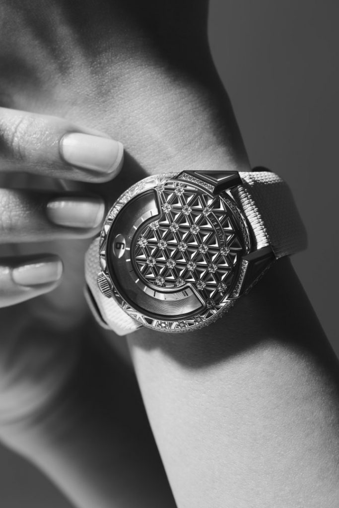 Fast forward to today, and that manifesto has returned, albeit dressed for a rather more glamorous evening