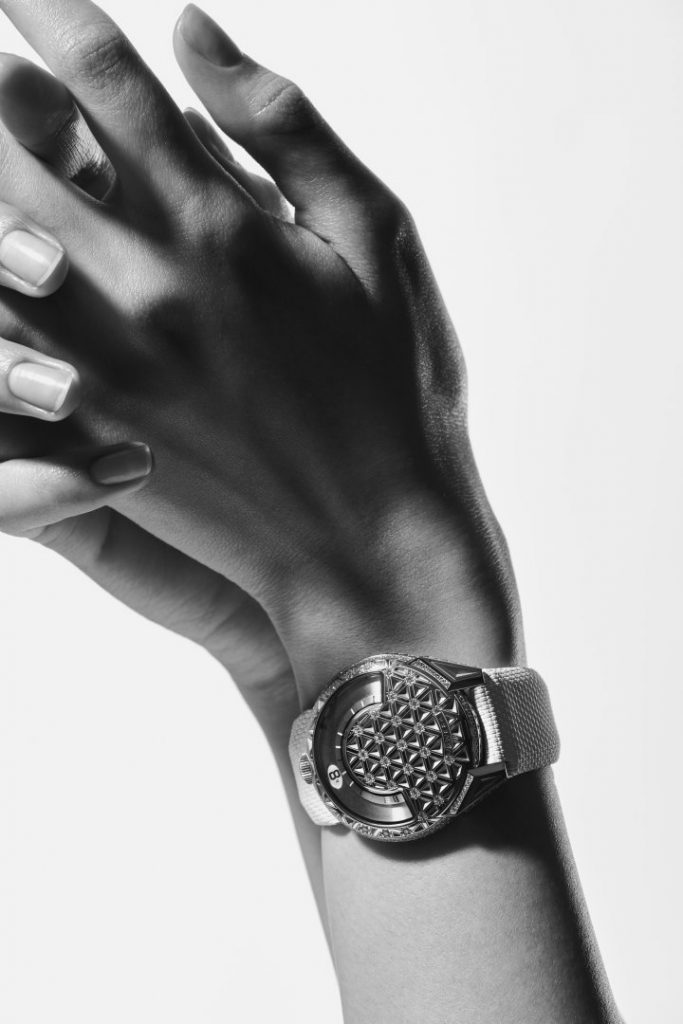 And this is where things become wonderfully philosophical. Because the UR-101 Diamond Sky does not merely tell time