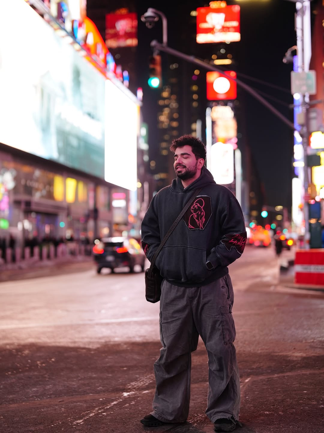 Raina first gained recognition after winning Comicstaan Season 2