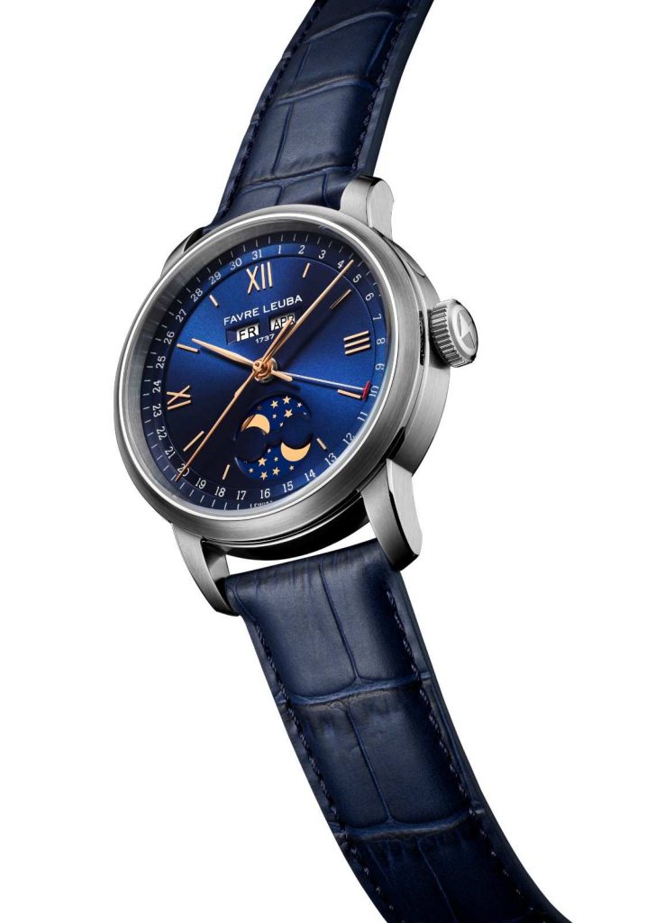 he pointer date scale frames the dial with clarity, its brushed texture standing apart from the radiant