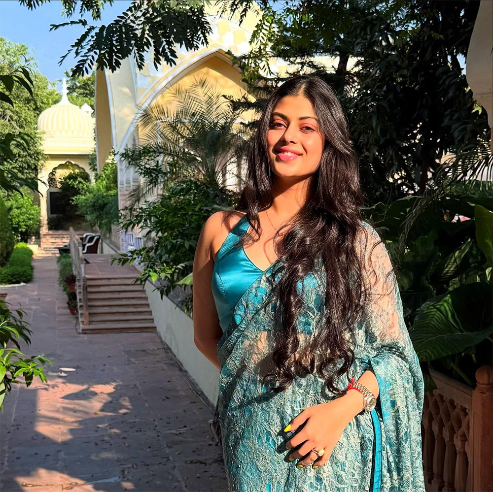 Asha Bhosle granddaughter Zanai Bhosle