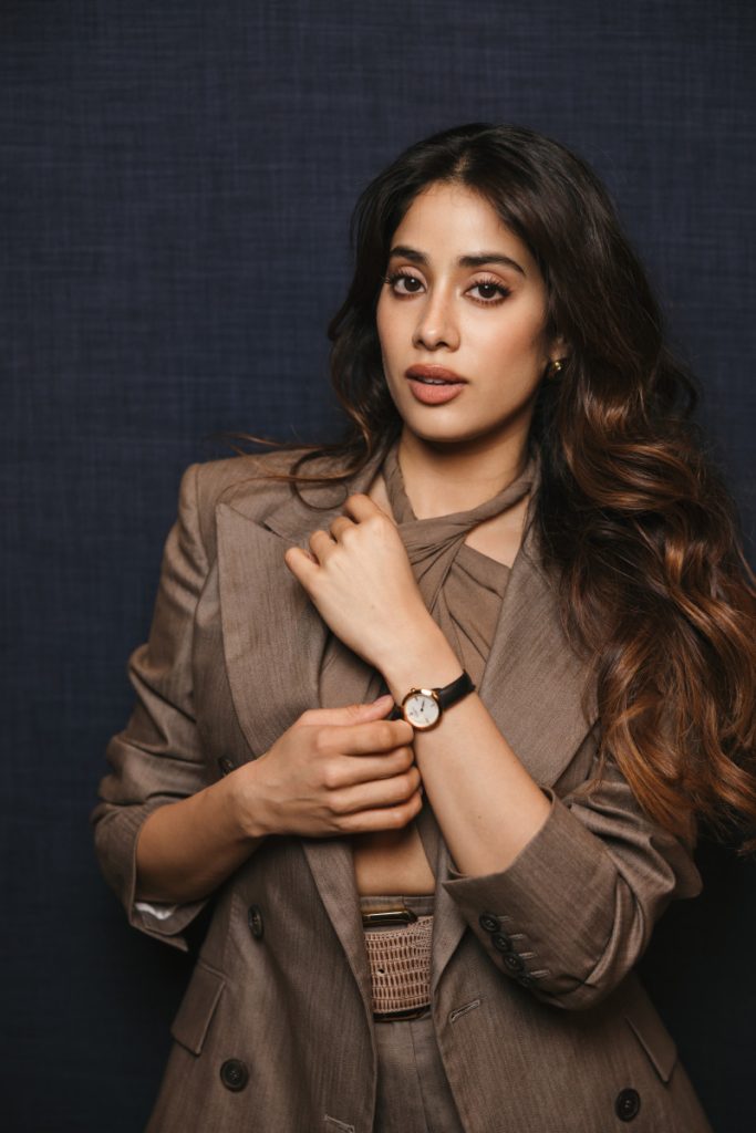 Also speaking to the press Michael Guenoun, CEO of Baume & Mercier. said, “Janhvi Kapoor embodies a contemporary