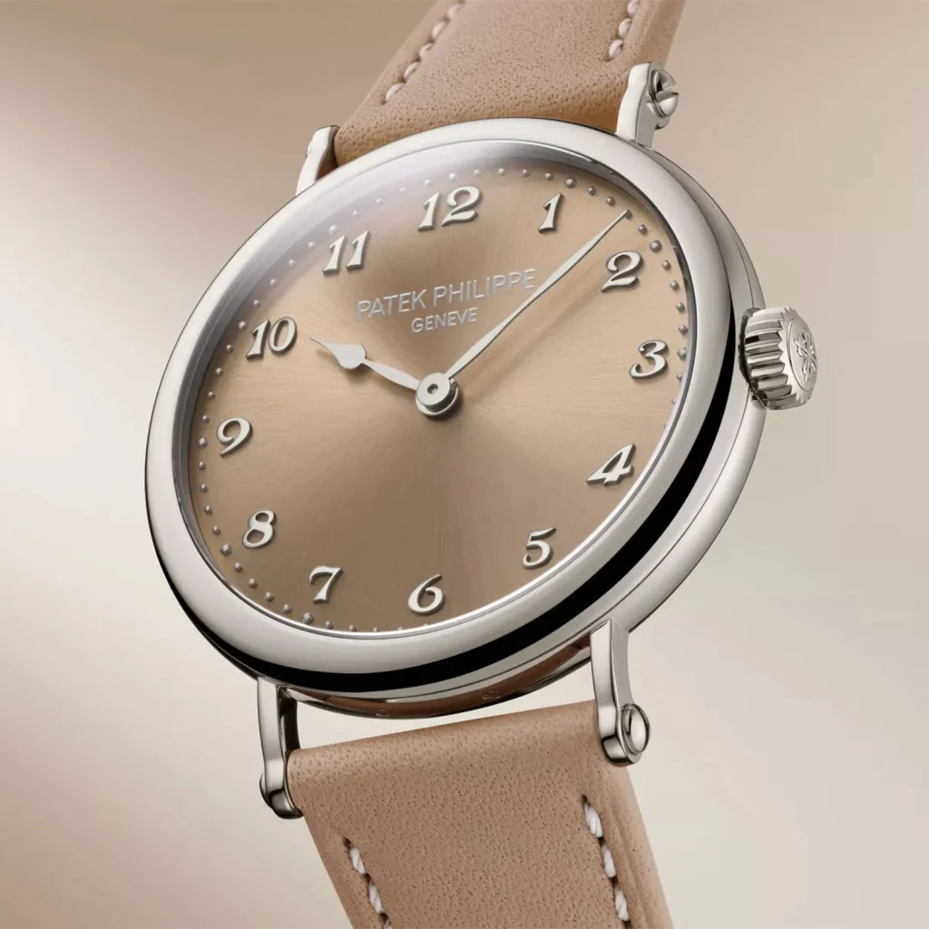 The Ladies Calatrava continues the maison’s legacy of elegance, offering new dial tones within a refined white gold case. It is delicate, composed, and entirely assured.