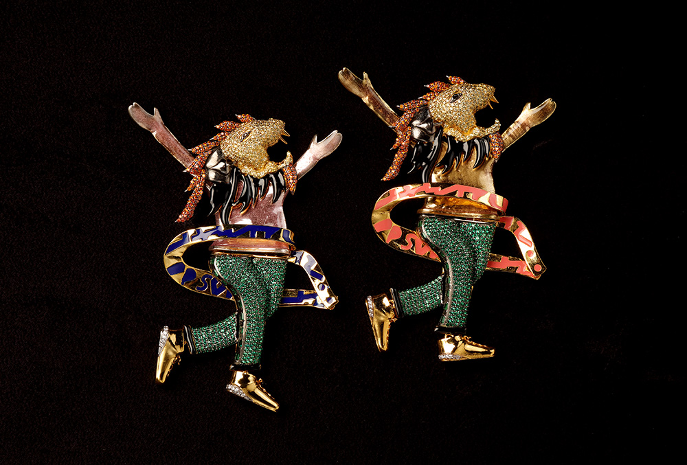  coloured gemstones engagement rings trend, coloured gemstones luxury jewellery demand, coloured gemstones vs diamonds trend 2026,