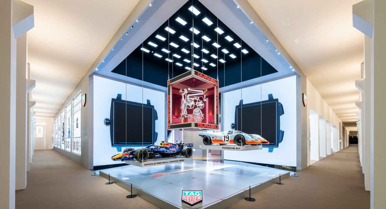 Watches and Wonders 2026 highlights the defining trends shaping modern watchmaking, from smaller case sizes and vintage revivals to bold materials, skeletonised movements and chronograph innovation driving value rarity and collector appeal