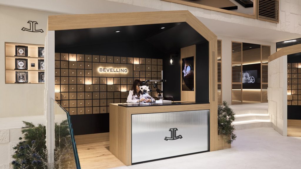 For years, watches seemed to be competing in a silent arm wrestling contest