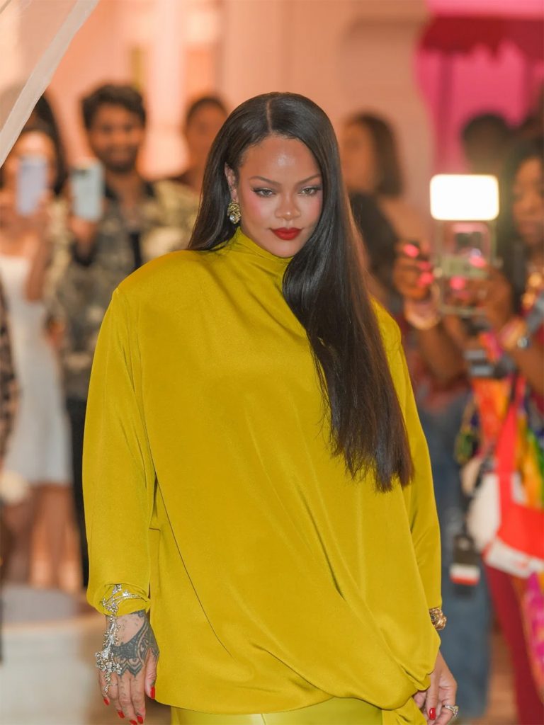 Rihanna Mumbai look 2026 