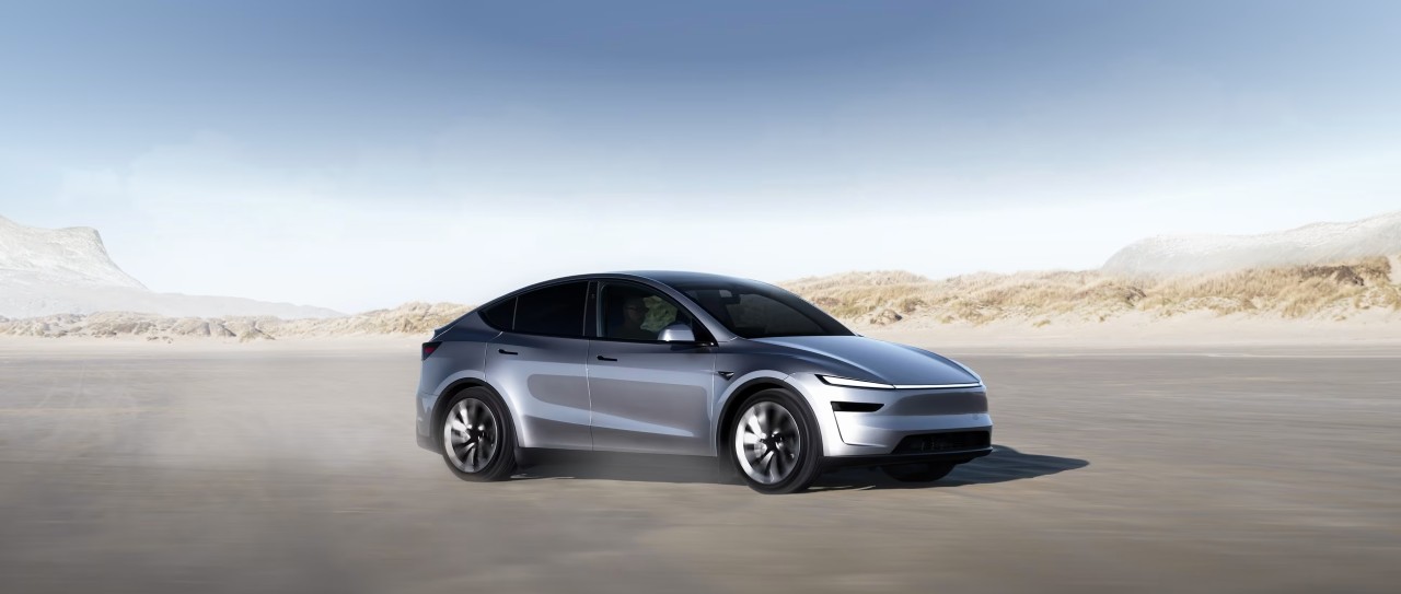 Tesla Launches 6-Seater Model Y L in India – Features, Specs & Booking Details