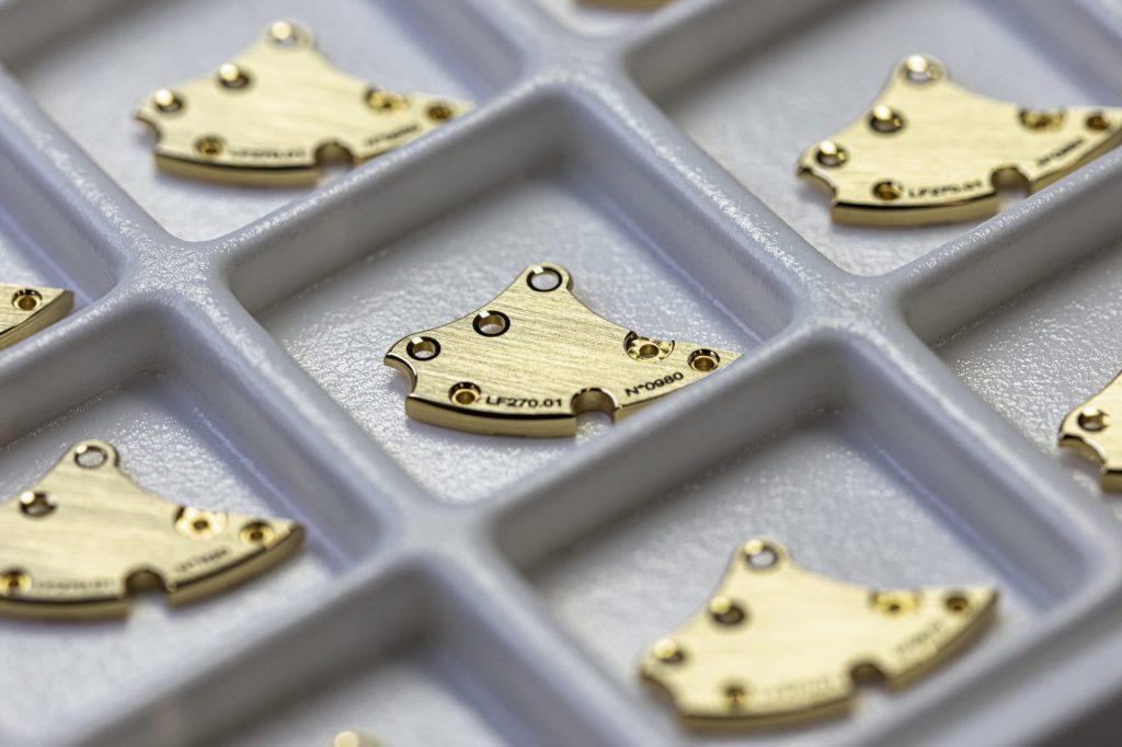 Aquarius leans toward modernity, and satin finishing offers a contemporary