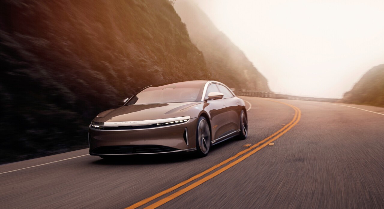 How Winter Weather Reduces EV Battery Range And What Drivers Can Do