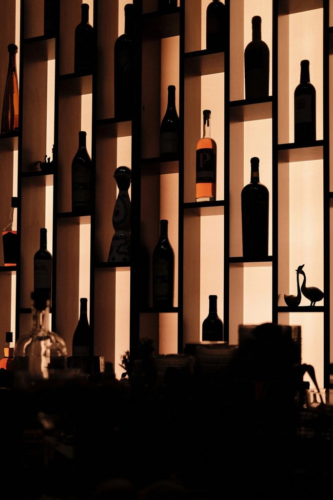 innovative home bar designs, best design for home bars, modern home bar ideas, small space home bar solutions, compact home bar design, space saving home bar ideas