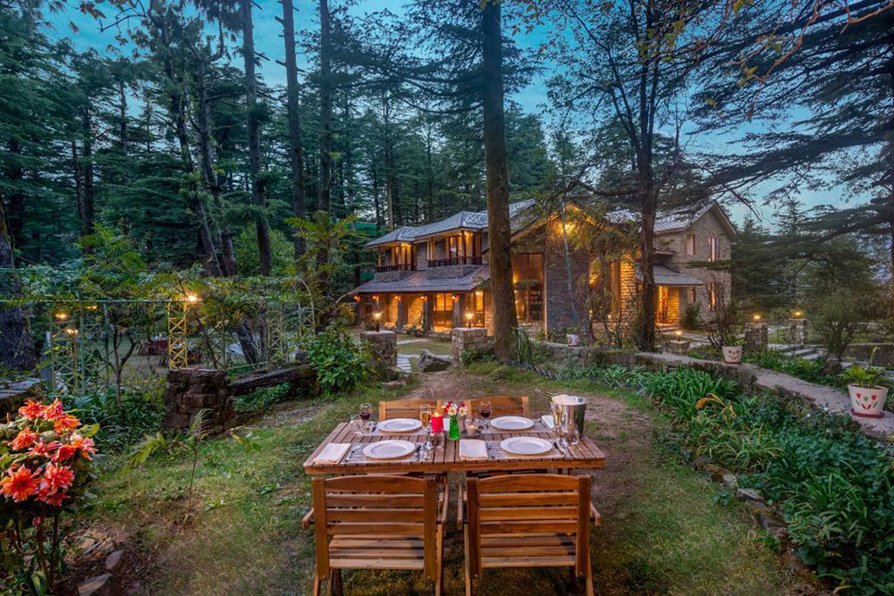 eagles nest hotel himachal scenic stay, eagles nest mcleodganj offbeat nature resort, eagles nest hotel himachal cloud view resort