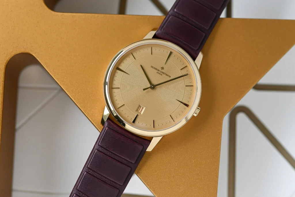 Libra seeks balance and refinement, and the Patrimony offers both with remarkable grace. It is elegant without arrogance, timeless without trying too hard, and perfectly suited to be worn across generations.