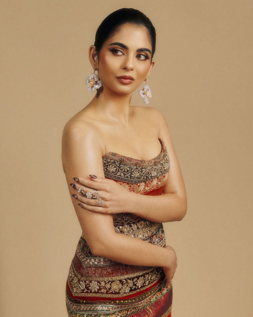  Isha Ambani family, Isha Ambani sartorial style, Isha Ambani pre Met Gala dress,Isha Ambani Met Gala 2026 look,