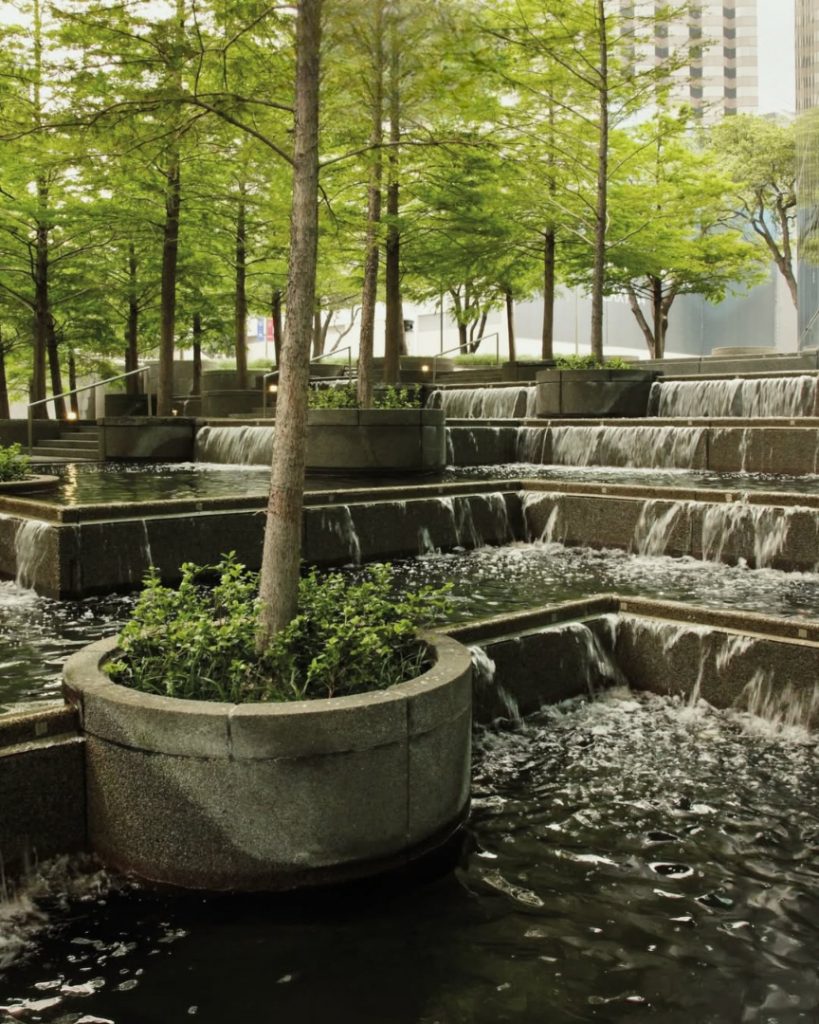 But Kiley’s genius was not limited to monumental public spaces.