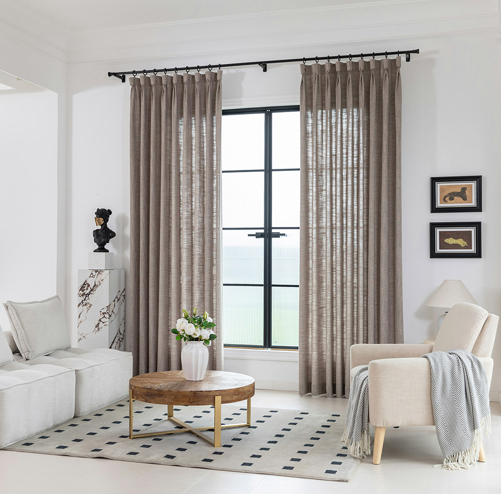 Egyptians gave it this name of "woven moonlight” due to the fiber's natural sheen, softness, and light-reflecting beauty.