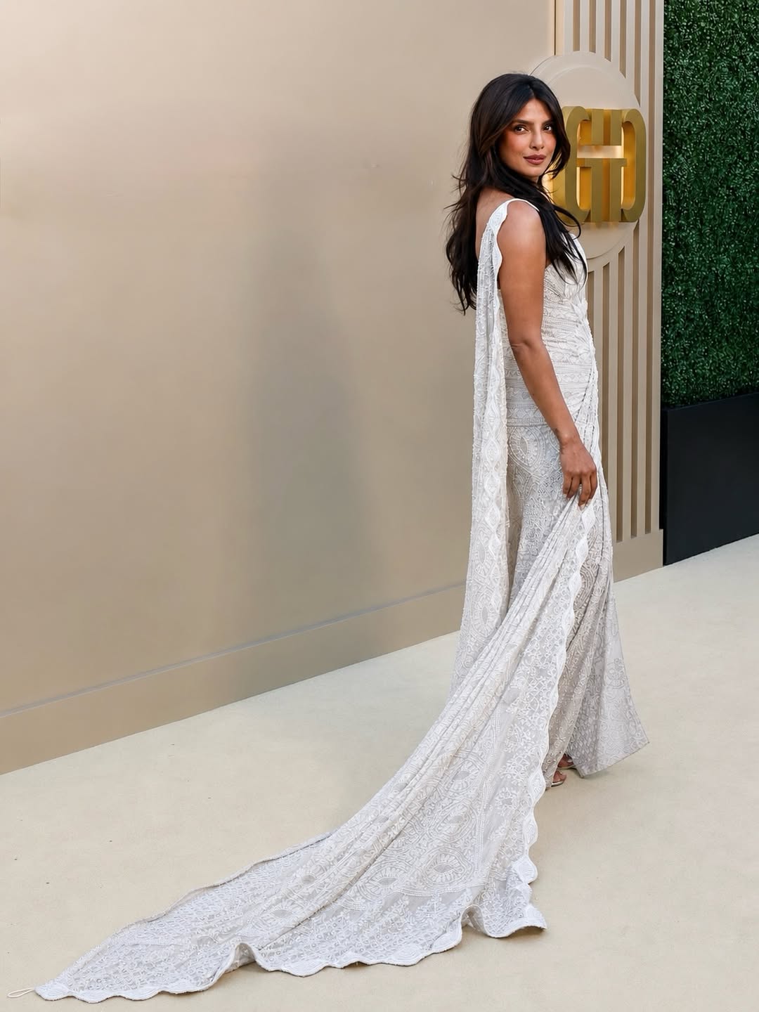 Priyanka Chopra viral Gold Gala fashion look,Amit Aggarwal custom couture for Priyanka Chopra