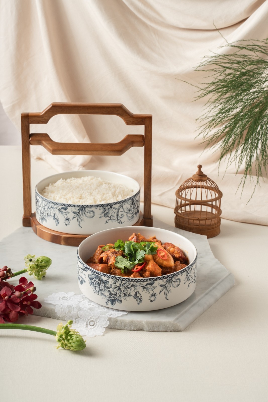 Eurasian heritage food Singapore,authentic Eurasian dishes,Singapore heritage cuisine,Singapore food culture,Singapore dining scene,
