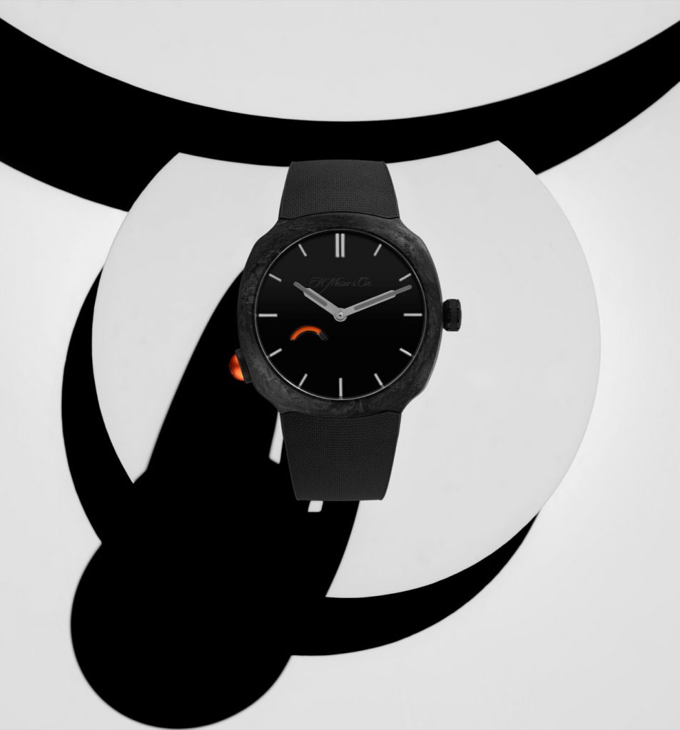 resin. The result is lightweight, UV-resistant, and visually striking with a marbled texture that feels futuristic yet refined. Available in black or white, it remains u