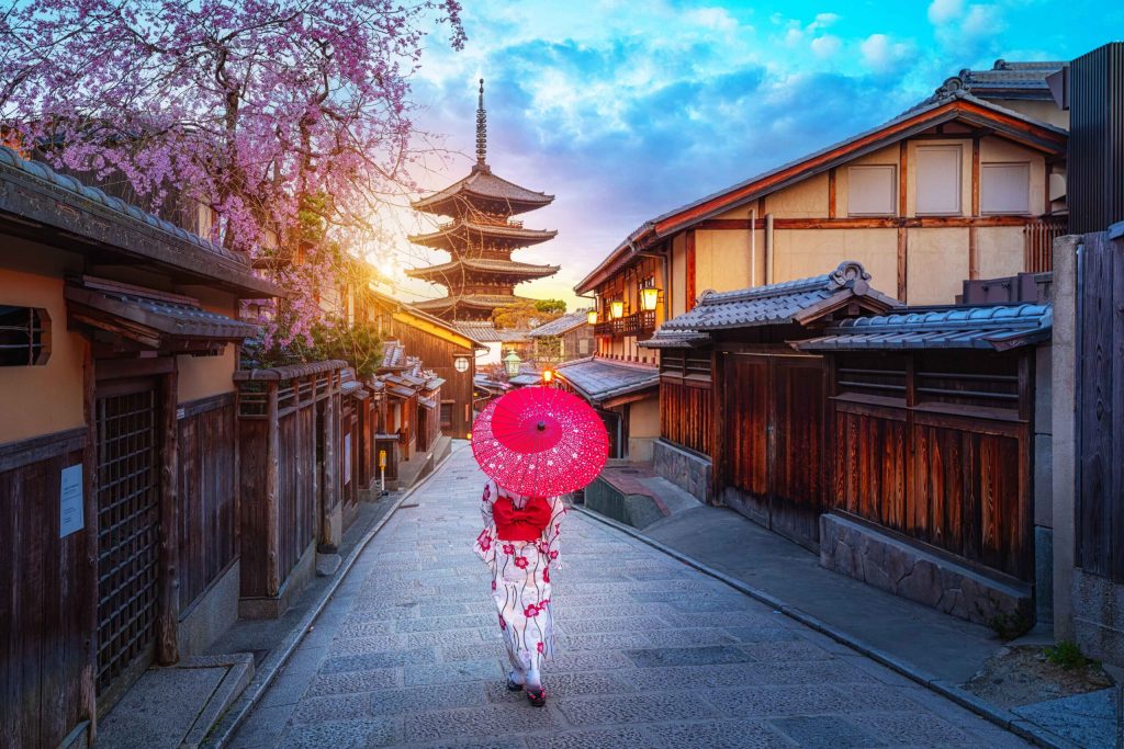 Gemini would escape to Kyoto, where tradition and modernity exist side by side. Japanese whisky from Suntory feels layered, expressive, and endlessly nuanced, much like Gemini itself.
