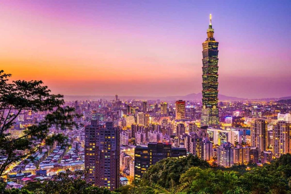 Aquarius would choose Taiwan, where modern whisky innovation challenges old world assumptions. Distilleries like Kavalan prove that legacy can be built by rewriting the rules.