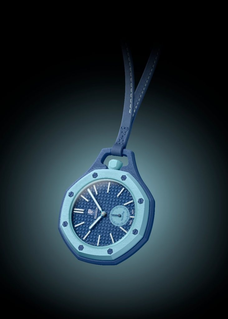 eight hexagonal visible screws. The Petite Tapisserie dial gets hour, and minute hands, and a small seconds subdial at 6 o’clock