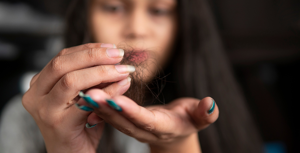 How to take care of your hair in peak summer, summer hair loss, reason for hair loss in summer, why am i having hair fall, summer hair fall remedies,