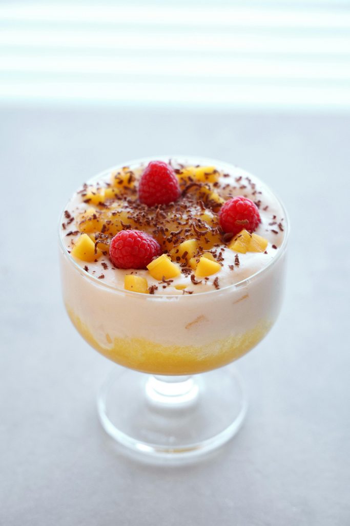 No-Bake Mango Shrikhand Parfait, quick mango desserts for hot weather, coolers to beat summer,