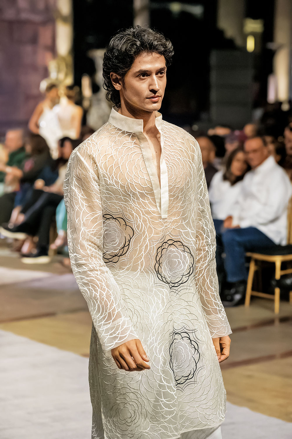 Quiet luxury,Quiet luxury fashion,