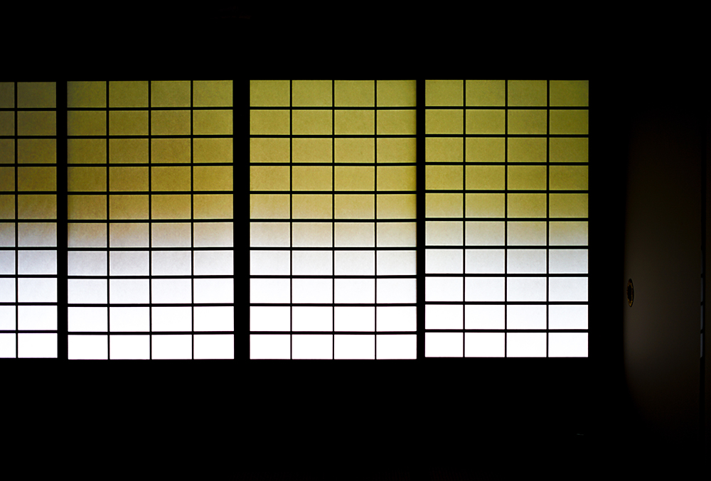 Use shoji light, luxury Japanese bathroom interior ideas,minimalist Japanese bathroom design trends 2026