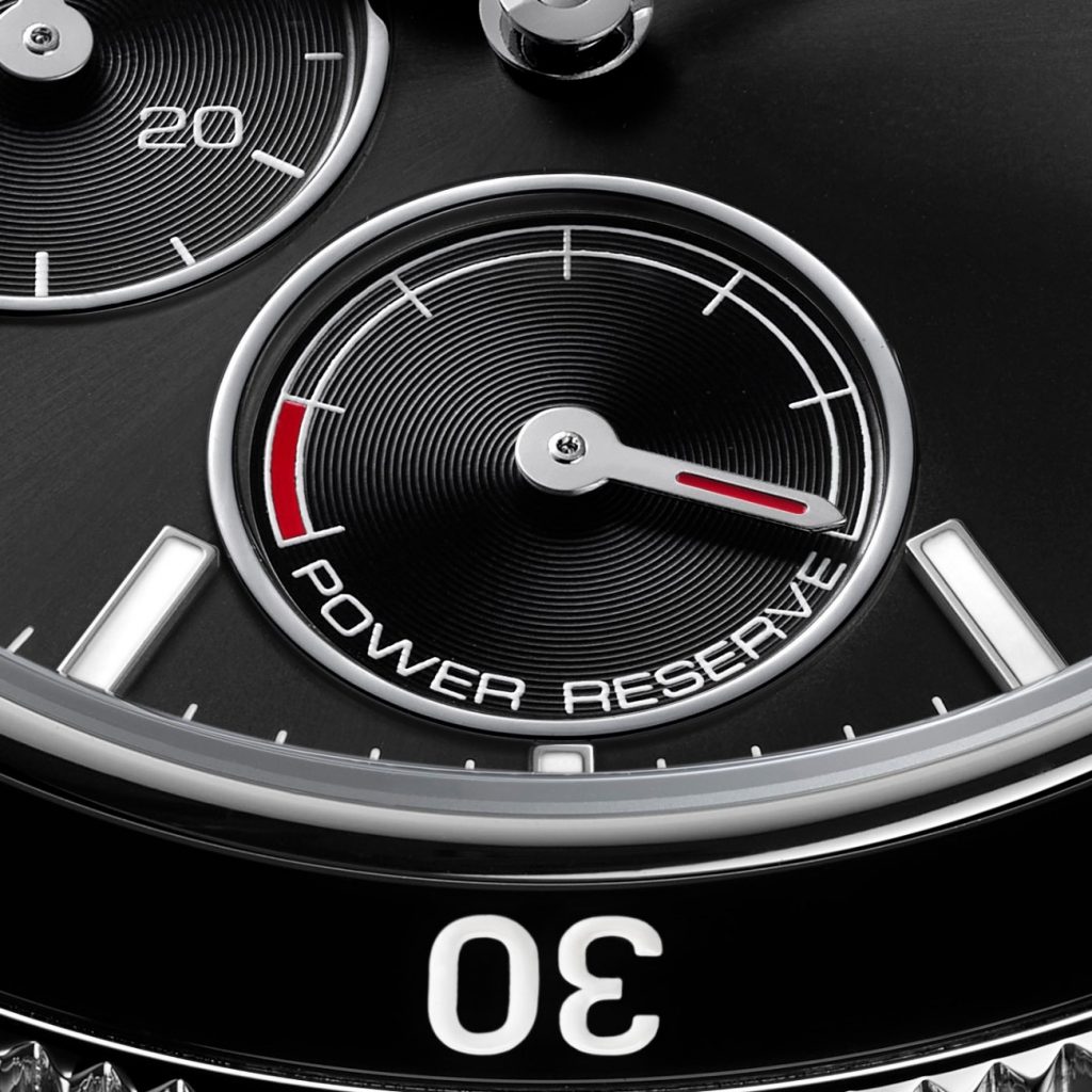 The Deep Raider Power Reserve arrives in a stainless steel case