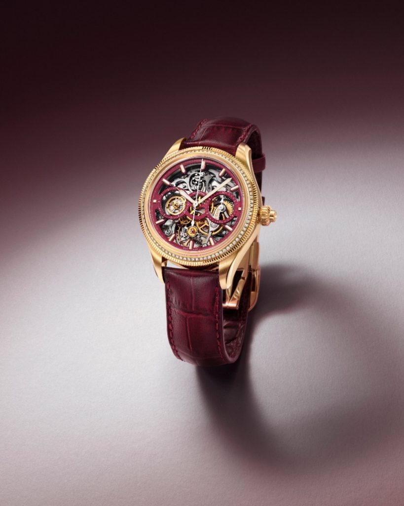 The dial is a spectacular display of skeletonised engineering. Reduced to a minimal framework