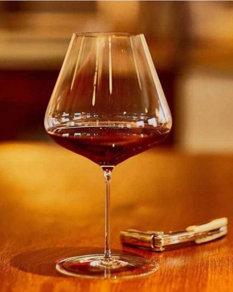 Burgundy Red Wine Glass