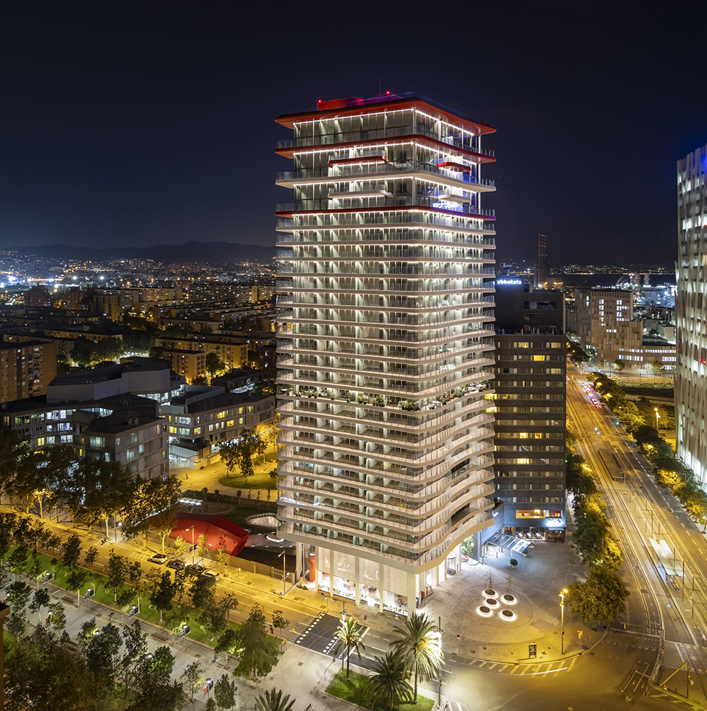 If MACRO and FRAC showcase Decq's cultural ambitions, then the striking Antares Tower demonstrates