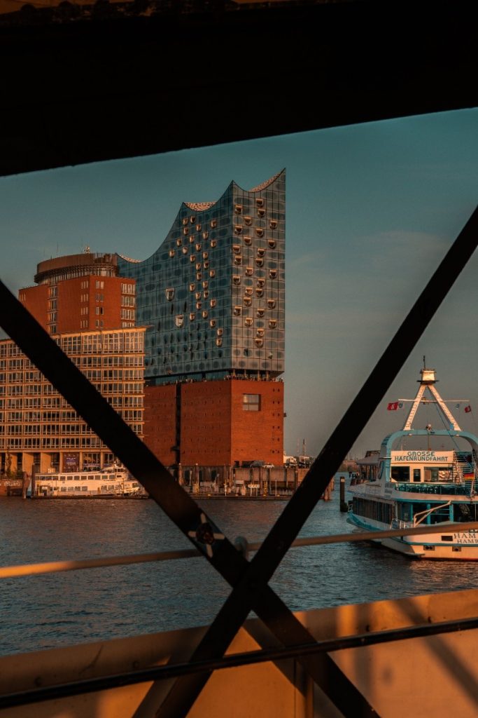If a giant glass wave landed on top of a historic warehouse, it would probably look something like Hamburg's Elbphilharmonie