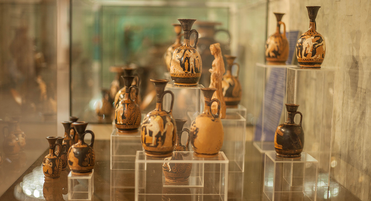 Luxury Travel Trends: Collecting Local Art, Design And Craft As Meaningful Souvenirs