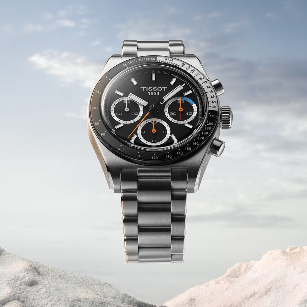 Versatile, adaptable and endlessly practical, Gemini thrives on variety. Stainless steel is equally comfortable in the boardroom, at dinner or on holiday. It is the most versatile metal in watchmaking, making it the perfect choice for a sign that never likes being tied to one identity.