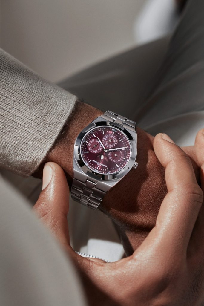 Cancer values sentiment over spectacle. White gold offers precious-metal prestige while remaining quietly elegant. It is refined without demanding attention, making it ideal for someone who prefers meaningful luxury over obvious extravagance.