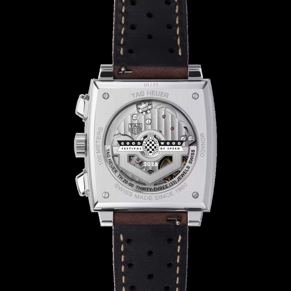 Turning the watch over reveals a sapphire crystal exhibition caseback