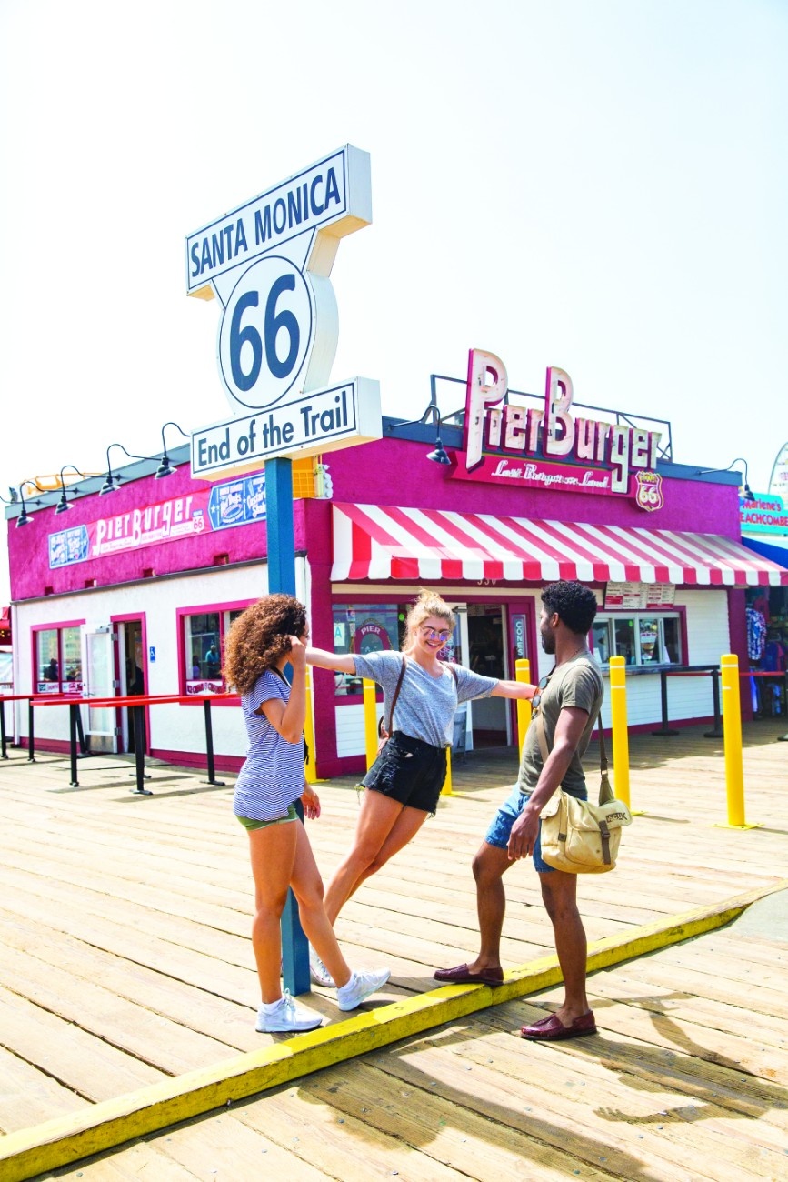 Los Angeles blends sporting history with unmistakable Californian glamour
