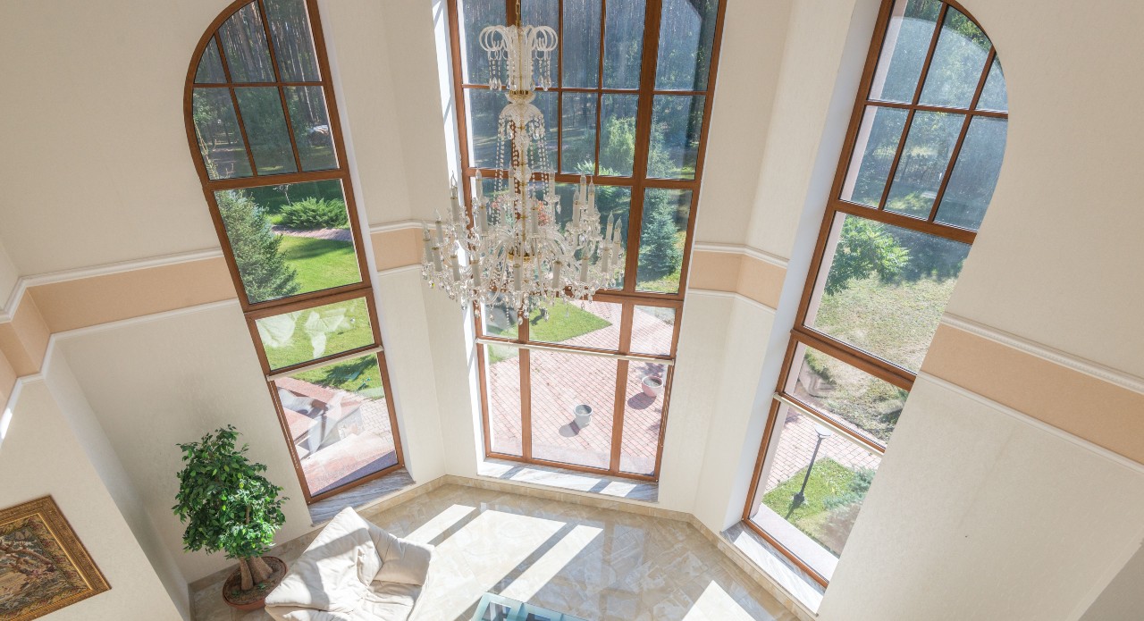 Elevated Living: The Psychology of Double Height Spaces In Luxury Homes