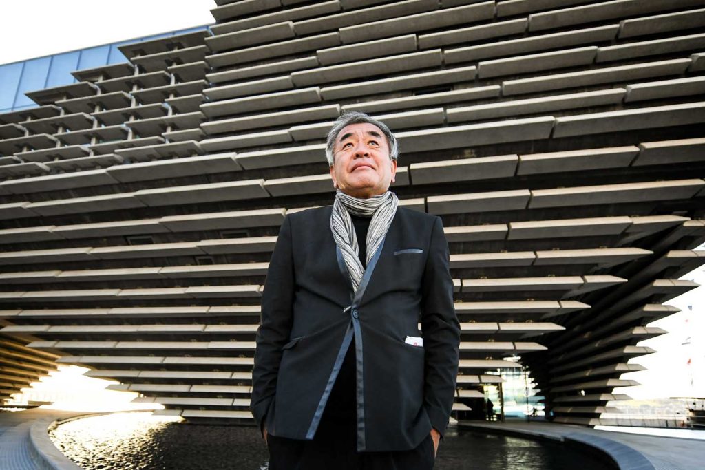 If anyone has devoted an entire career to making wood look almost weightless, it is Japanese architect Kengo Kuma. Rejecting the heavy permanence of concrete