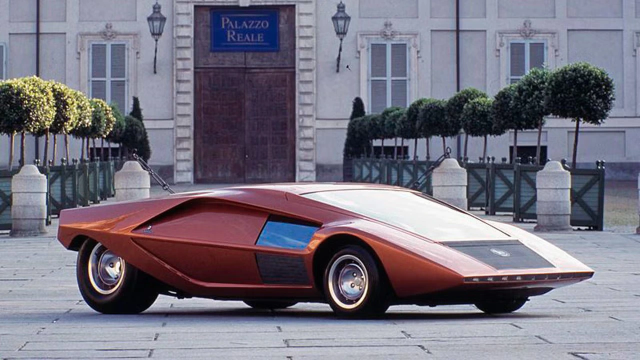 Scorpio has always preferred mystery over convention, making the radical wedge shaped supercars of the 1970s its perfect match. Designers like Marcello Gandini completely abandoned traditional curves in favour of razor sharp lines